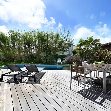 Maison Sainte-marie-de-ré, 6 Pièces, 9 Personnes - Fr-1-258-118 Villa Sainte-Marie-de-Ré