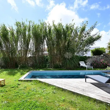 Maison Sainte-marie-de-ré, 6 Pièces, 9 Personnes - Fr-1-258-118